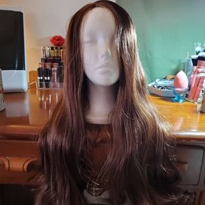 SOLD!! Long Eleora Brown Wig w/Highlights